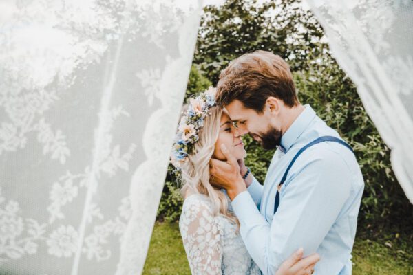 Unterschiede Standesamt, Kirche und freie Hochzeit