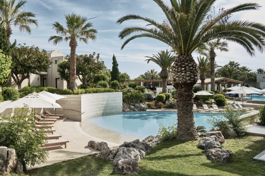 Flitterwochen im angesagten Boho Stil auf Kreta Creatan Malia Park Hotel