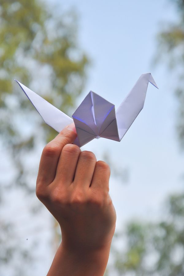 außergewöhnliche Traurituale - Papier Kranich Origami