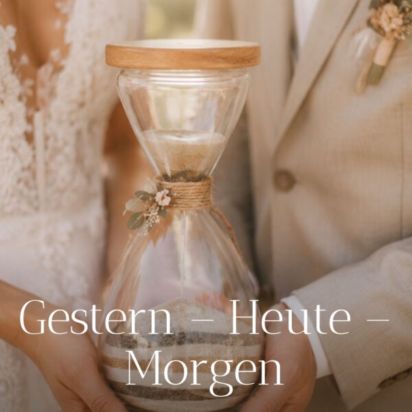 Cover des TrauWorte Guides „Gestern – Heute – Morgen“ zum Sanduhr-Ritual für die freie Trauung.